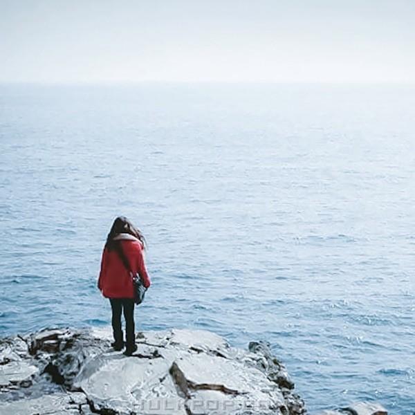 RooRee – Blue Is Mine – Single