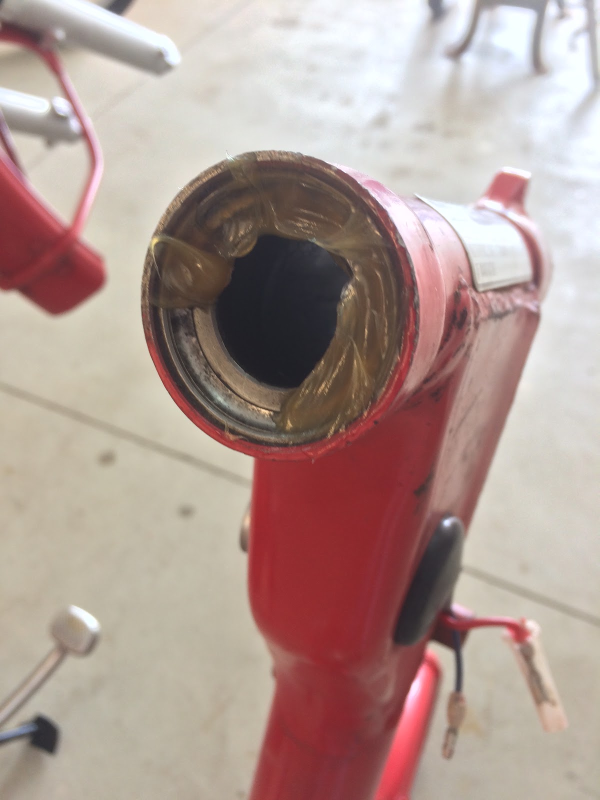 Two Quick Tips When Installing the Bearings in your Frame Headset