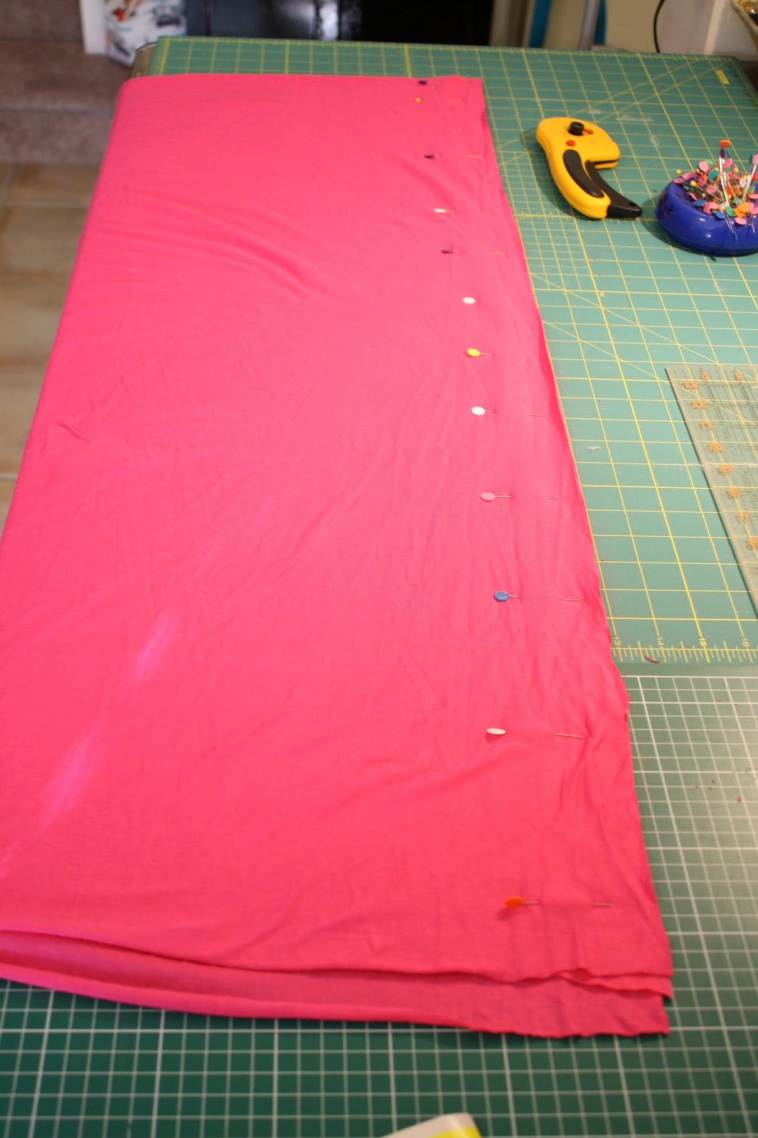 sewhungryhippie: How to sew a maxi skirt in 30 minutes or less