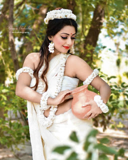 Rupsa Saha Chowdhury Hot Saree Photoshoot