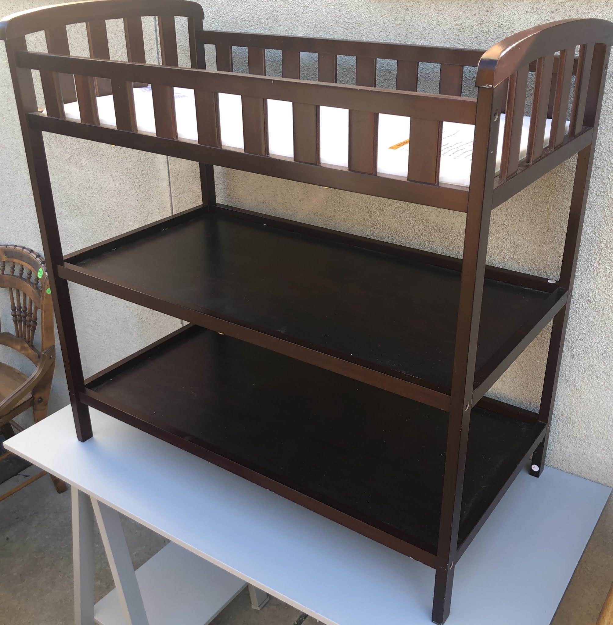 Uhuru Furniture & Collectibles REDUCED Brown Baby Changing Table 50