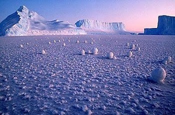 cold desert antarctica