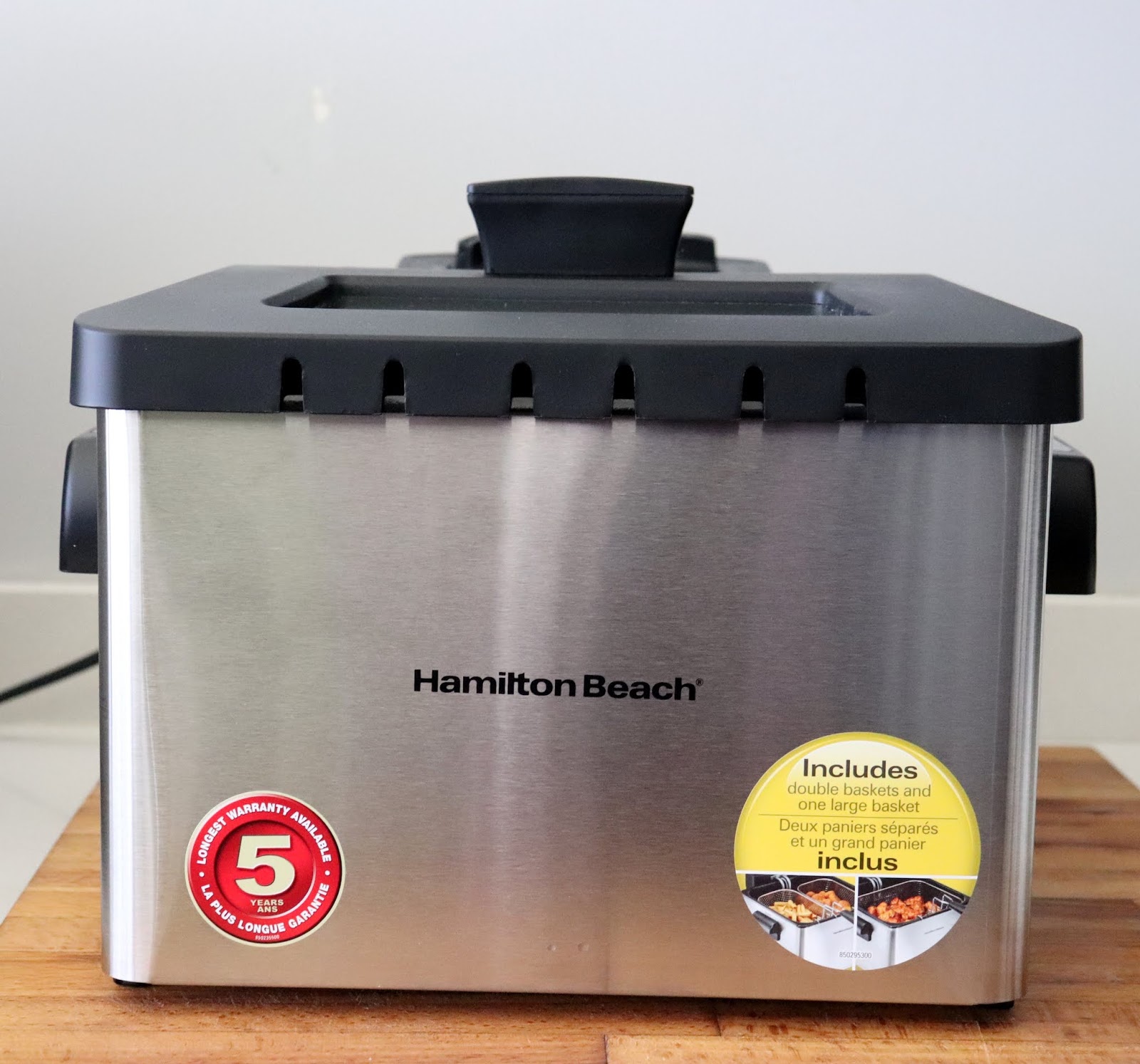 Create With Mom Frying Sweets and Savouries in the Hamilton Beach Professional Style Deep Fryer