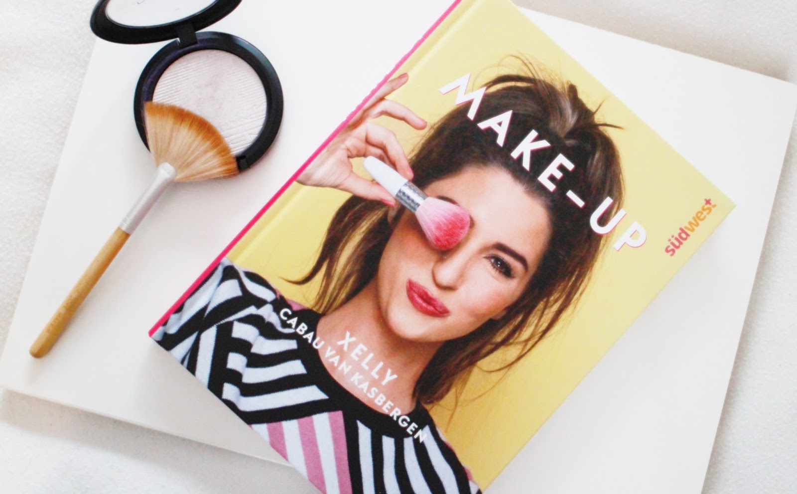 MAKEUP Xelly Cabau van Kasbergen Miss Bunny Books