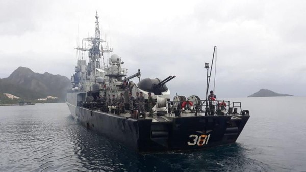 Plt Gubernur Kepri Kecam Manuver China di Natuna Plt Gubernur Kepri Kecam Manuver China di Natuna