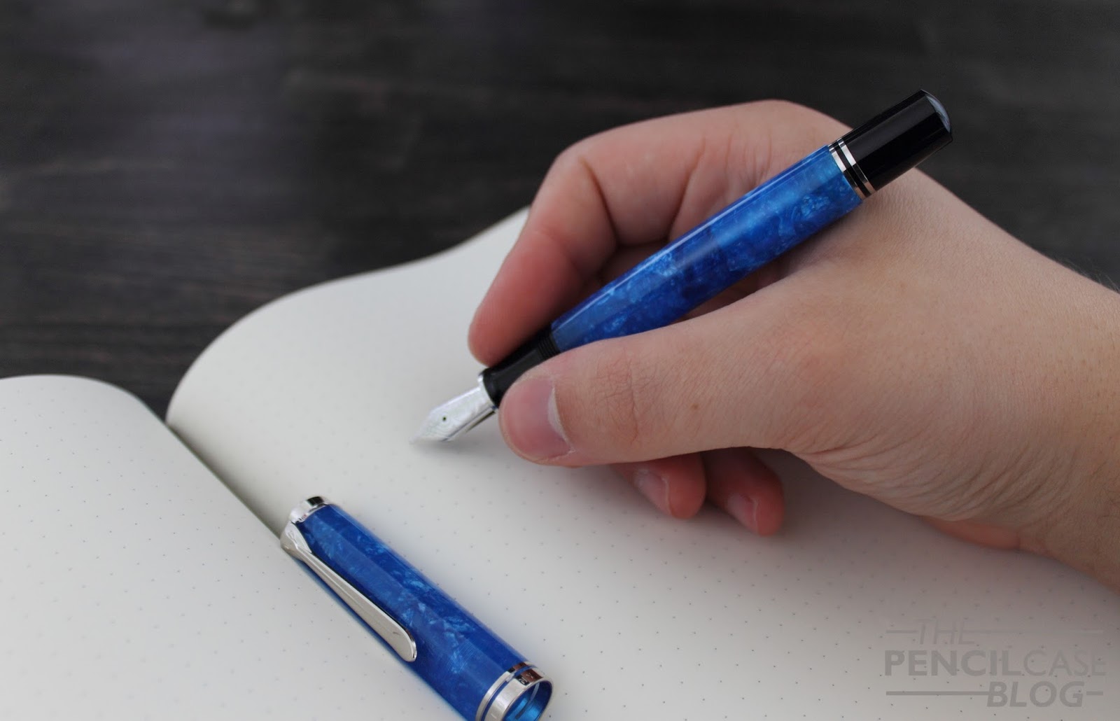PELIKAN M805 VIBRANT BLUE FOUNTAIN PEN REVIEW The Pencilcase Blog