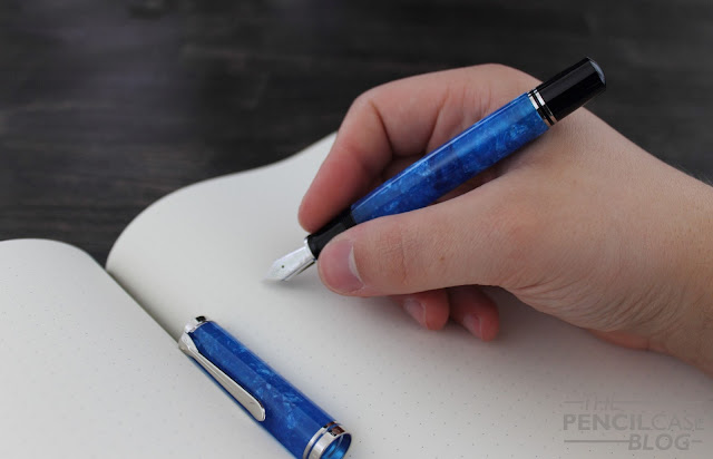Pelikan Souverän M805 Vibrant blue fountain pen review