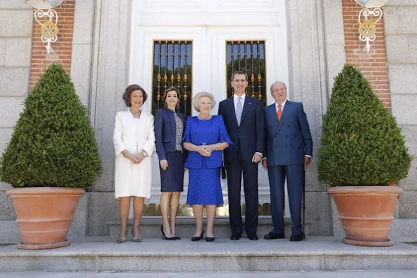 After the inauguration, they had lunch at Zarzuela Palace with King Juan Carlos and Queen Sofia of Spain.