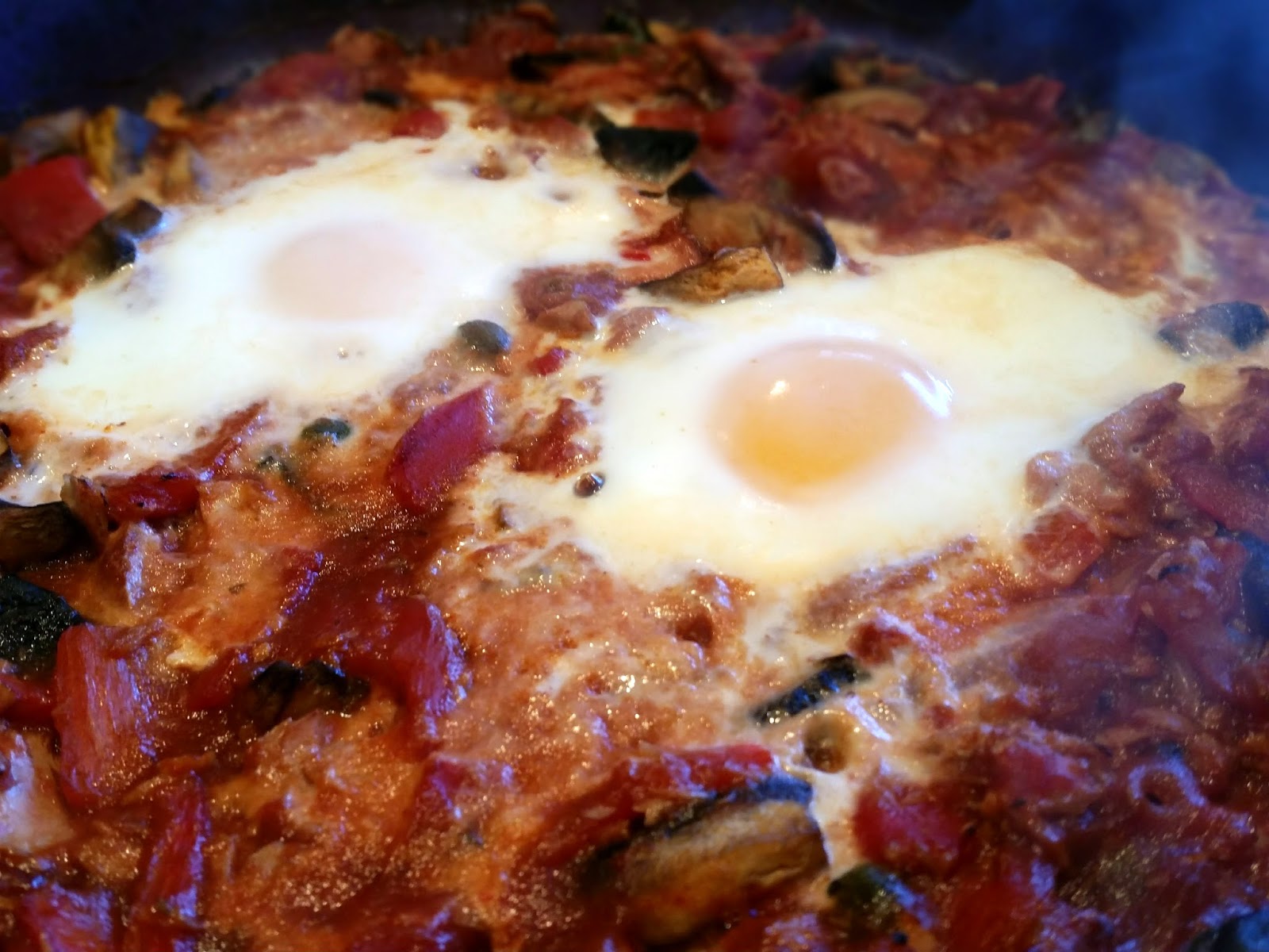 Slimming World Delights: Tuna and Vegetable Baked Eggs