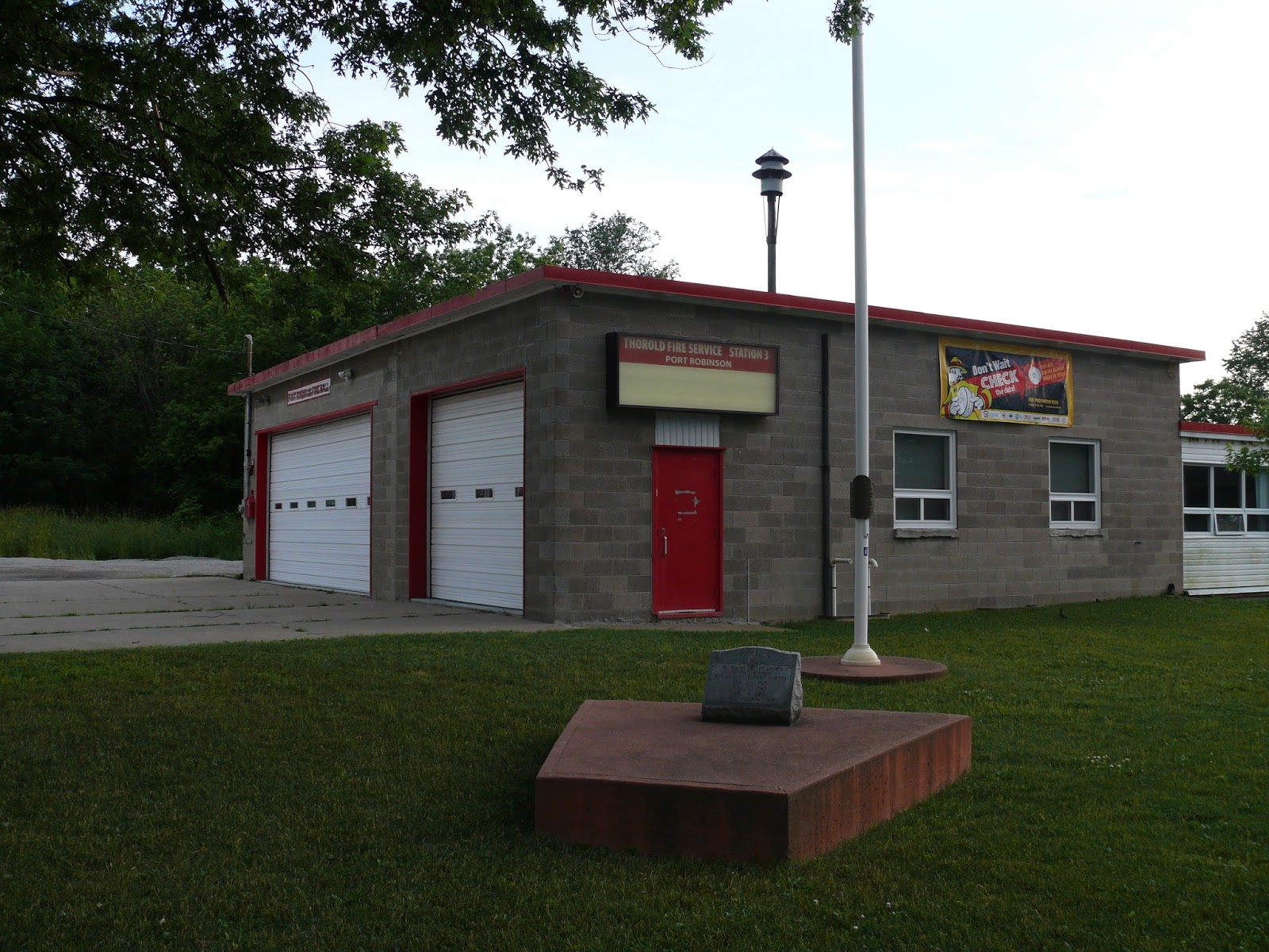 Ontario War Memorials Port Robinson