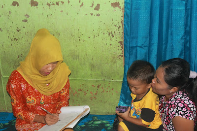 pengecekan kesehatan dan perkembangan anak di posyandu