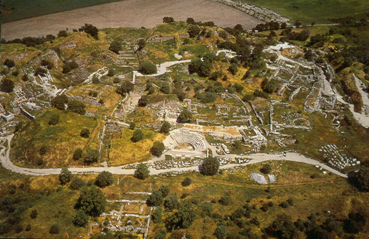 the humanities at east central: Troy vs Homer and Apollodorus