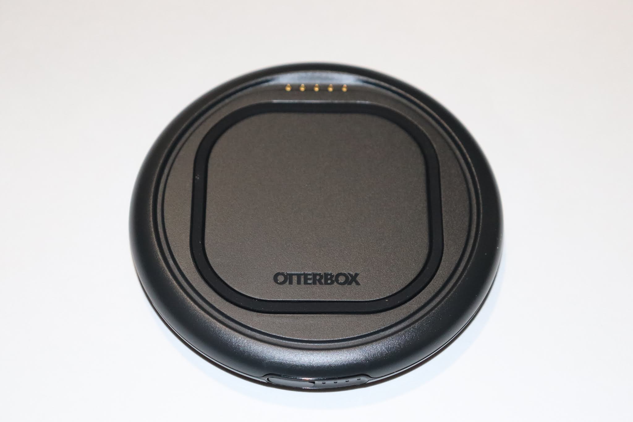 Stereowise Plus OtterBox OtterSpot Wireless Charging System