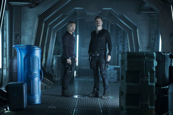 Dark Matter - Episode 2.03 - I've Seen The Other Side Of You - Sneak Peek, Promo, Promotional Photos & Synopsis 