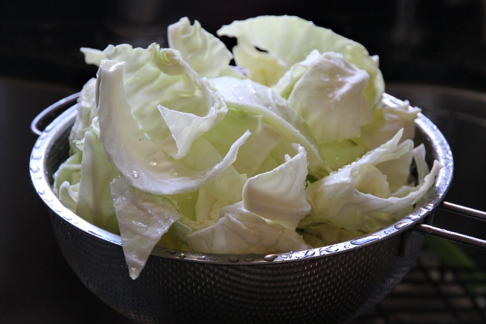Stirfried Cabbage with Fish Sauce (กะหล่ำปลีผัดน้ำปลา) SheSimmers