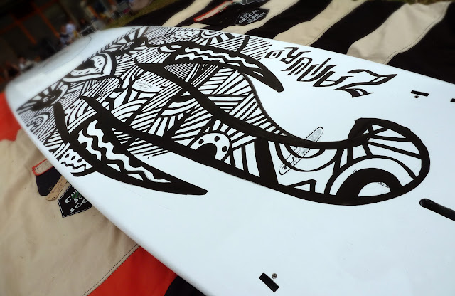 Zamuro Art: arte sobre tablas de surf