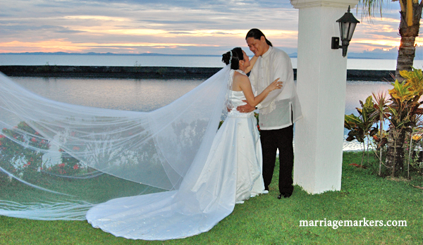 marry a man who is proud of you, marriage advice, marriage is a team effort, husband and wife, husband and wife team, happy wife, happy life,