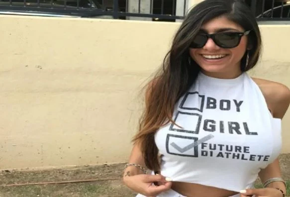 mia khalifa-back to bollywood