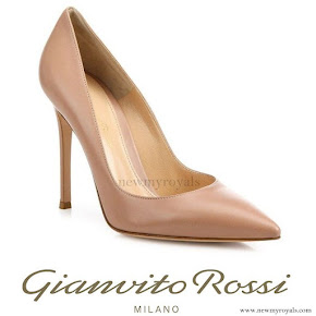 Crown-Princess Victoria wore Gianvito Rossi Gianvito Leather Point Toe Pumps