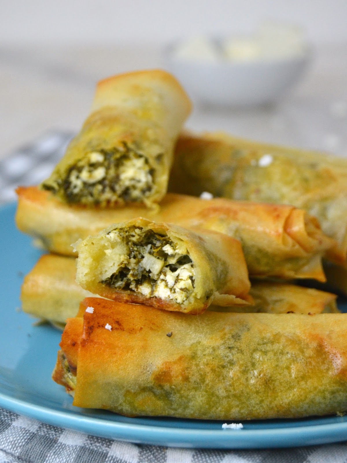 Rollitos de espinacas y queso feta