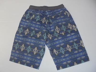 後面全体像 後面全体像