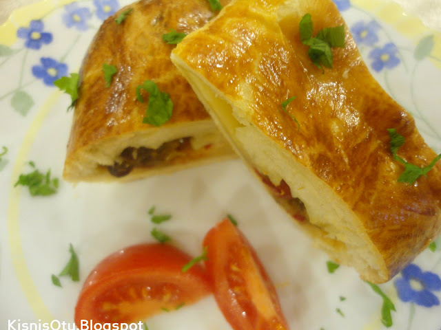 kolay börek, ekmek hamuru, ekmek hamurundan, börek tarifi,  nefis