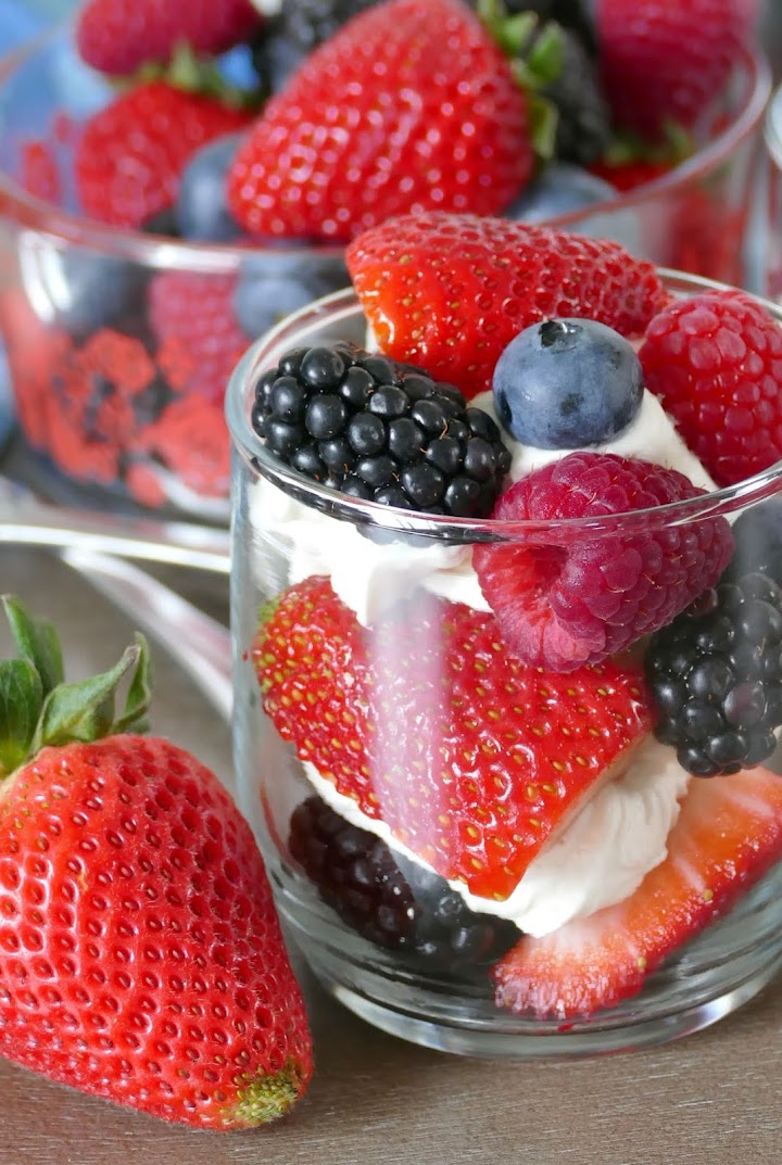 Berries with Sweet Mascarpone Cream Recipe