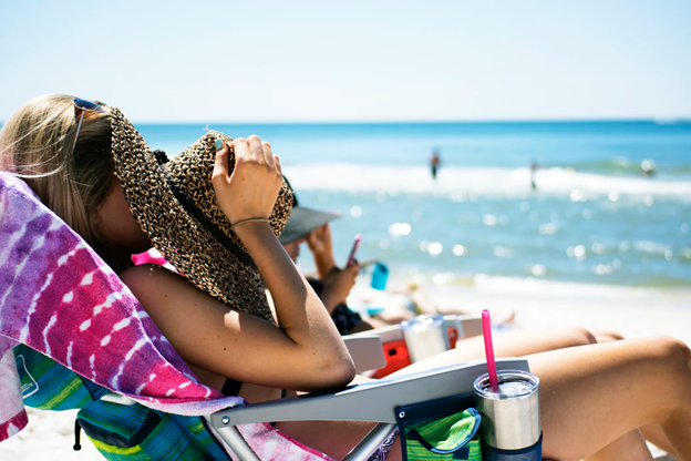 5 Beach Essentials for Summertime One Savvy Mom