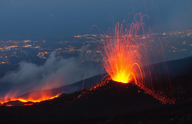 Volcanic eruptions of Etna.