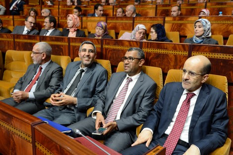 "بيجيدي" يسحبُ تعديل "الإثراء غير المشروع" ويعمق جراح الأغلبية
