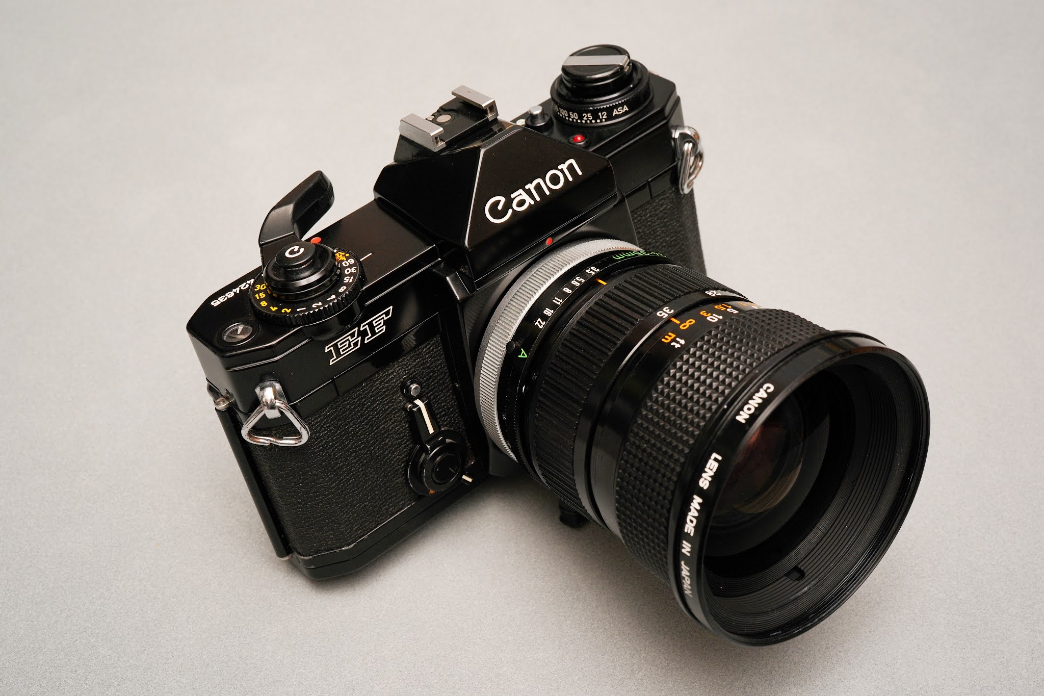 Canon EF   年発売   Photo of the Life