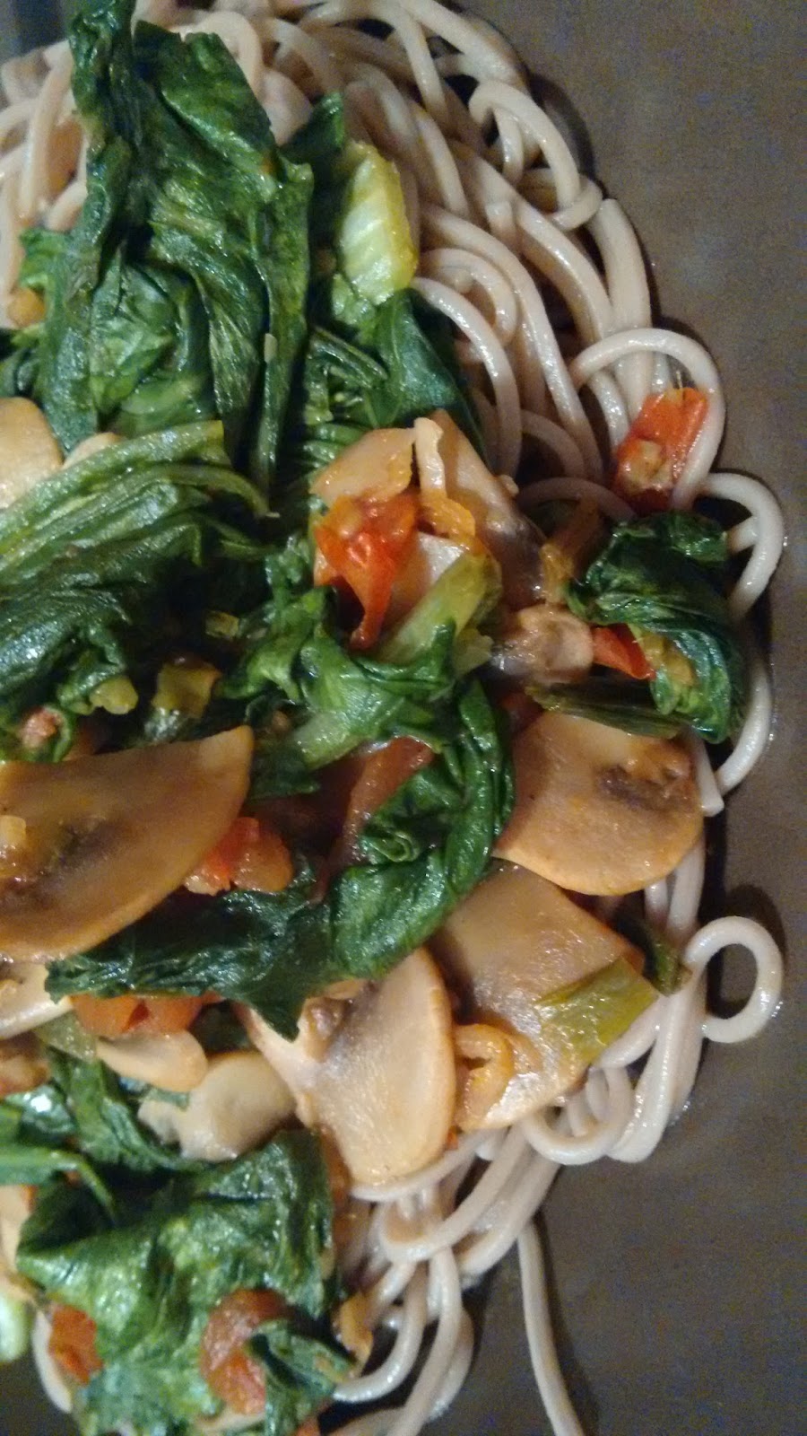 ANNAMAYA KOSA Bok Choy Mushroom Soba Noodles