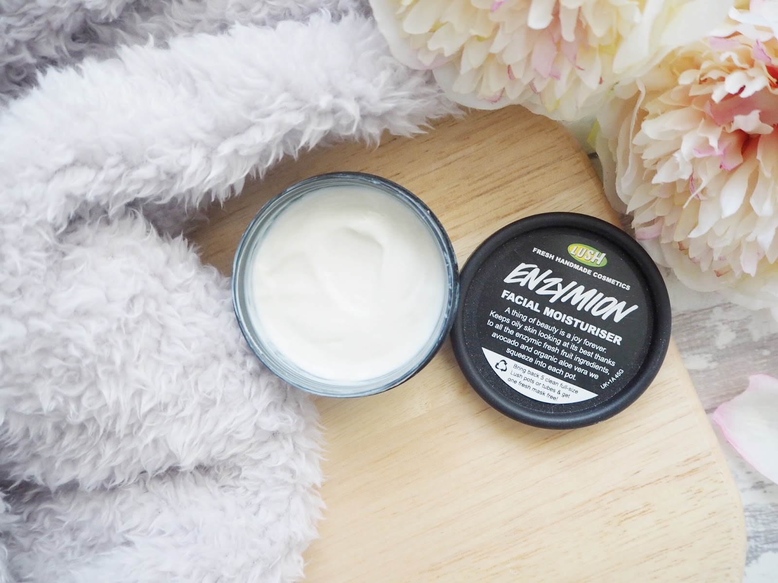 Lush Enzymion Facial Moisturiser Review rach jacobs beauty