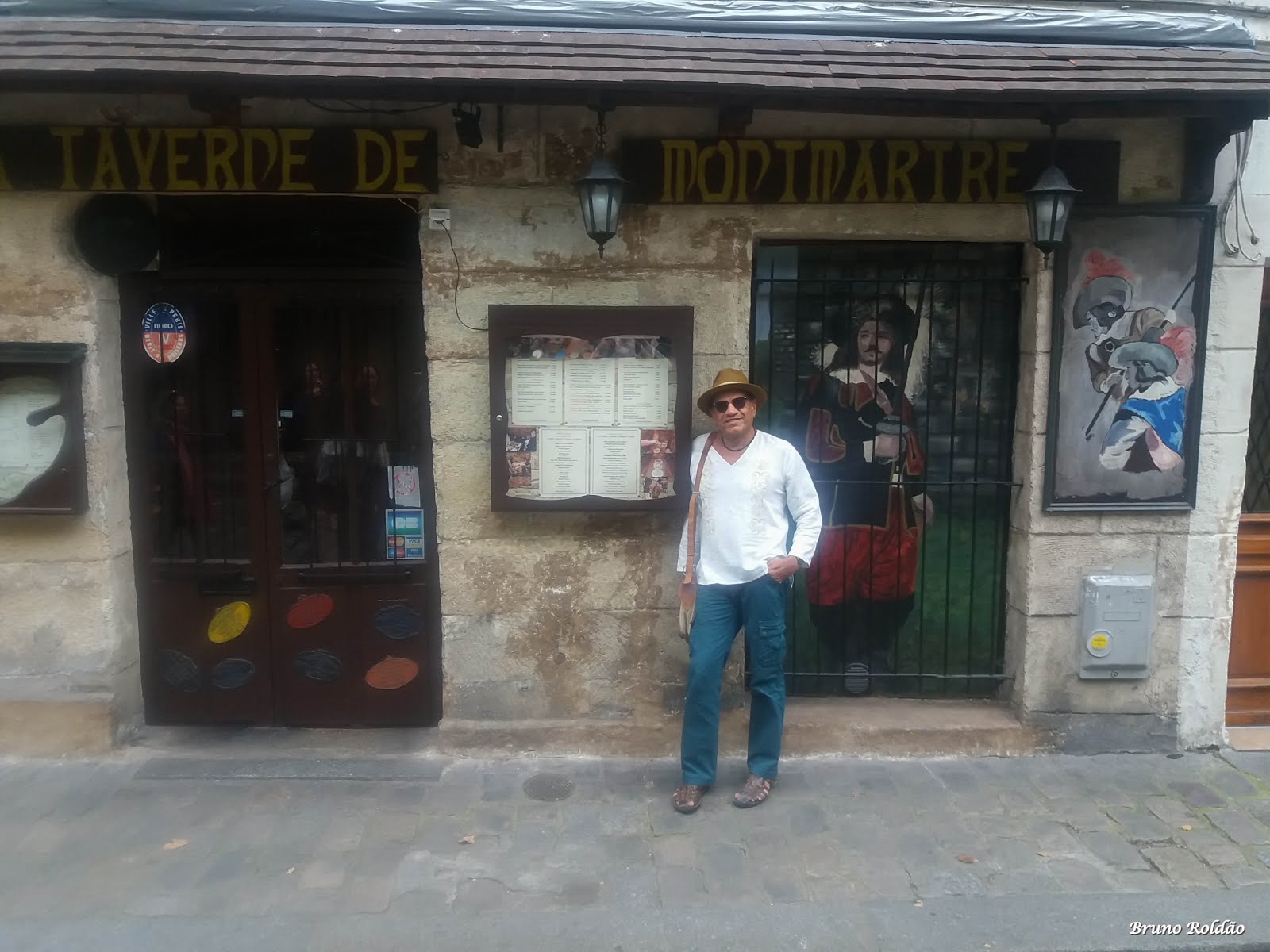 MONTMARTRE - PARIS