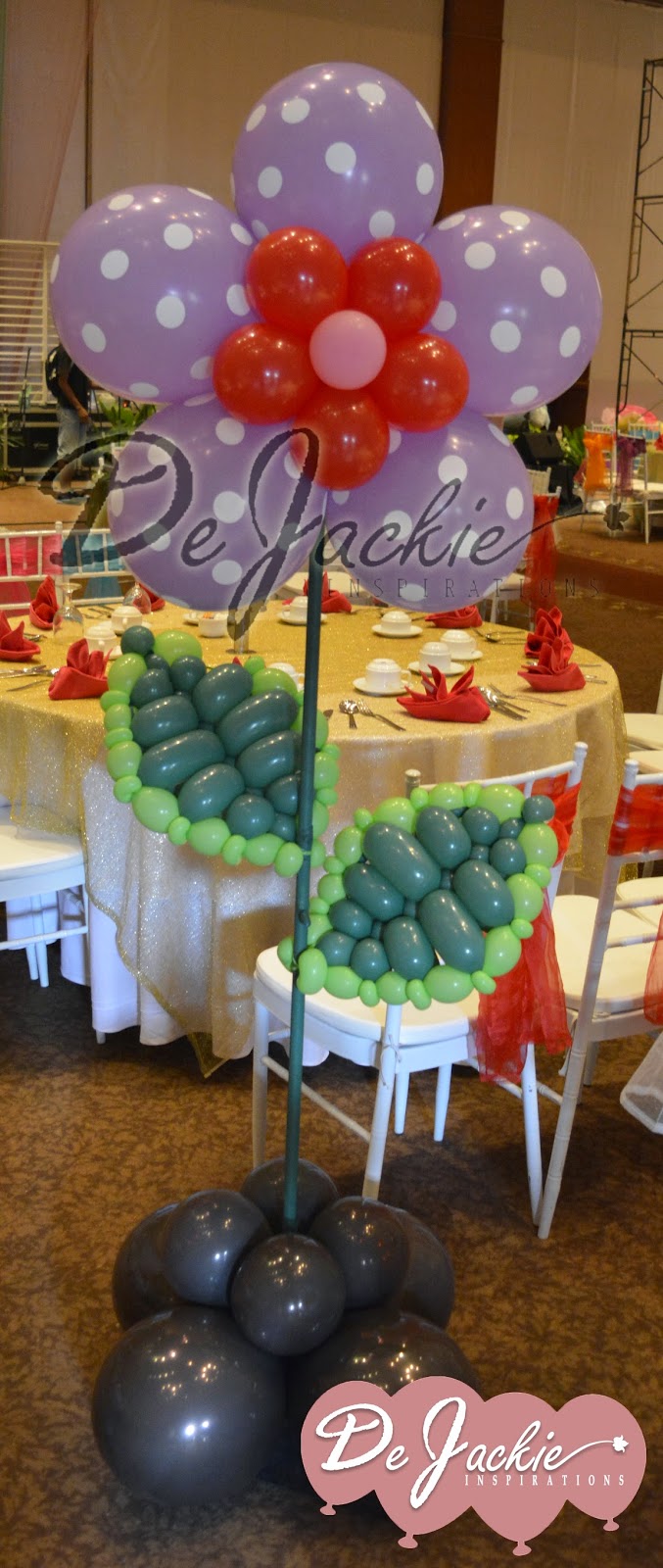 Balloon decorations for weddings, birthday parties, balloon sculptures