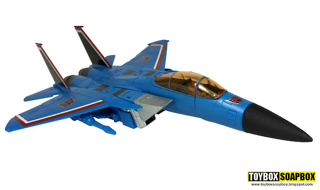 mp-11t jet mode masterpiece thundercracker cockpit