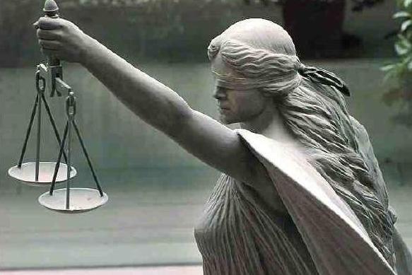 Skripsi Hukum Pidana Perdata Mudah Dikerjakan untuk teman teman jadikan referensi dalam menentukan judul skripsi yang dapat mempercepat menyusun skripsi karena mudah dikerjakan. skripsi, beli skripsi