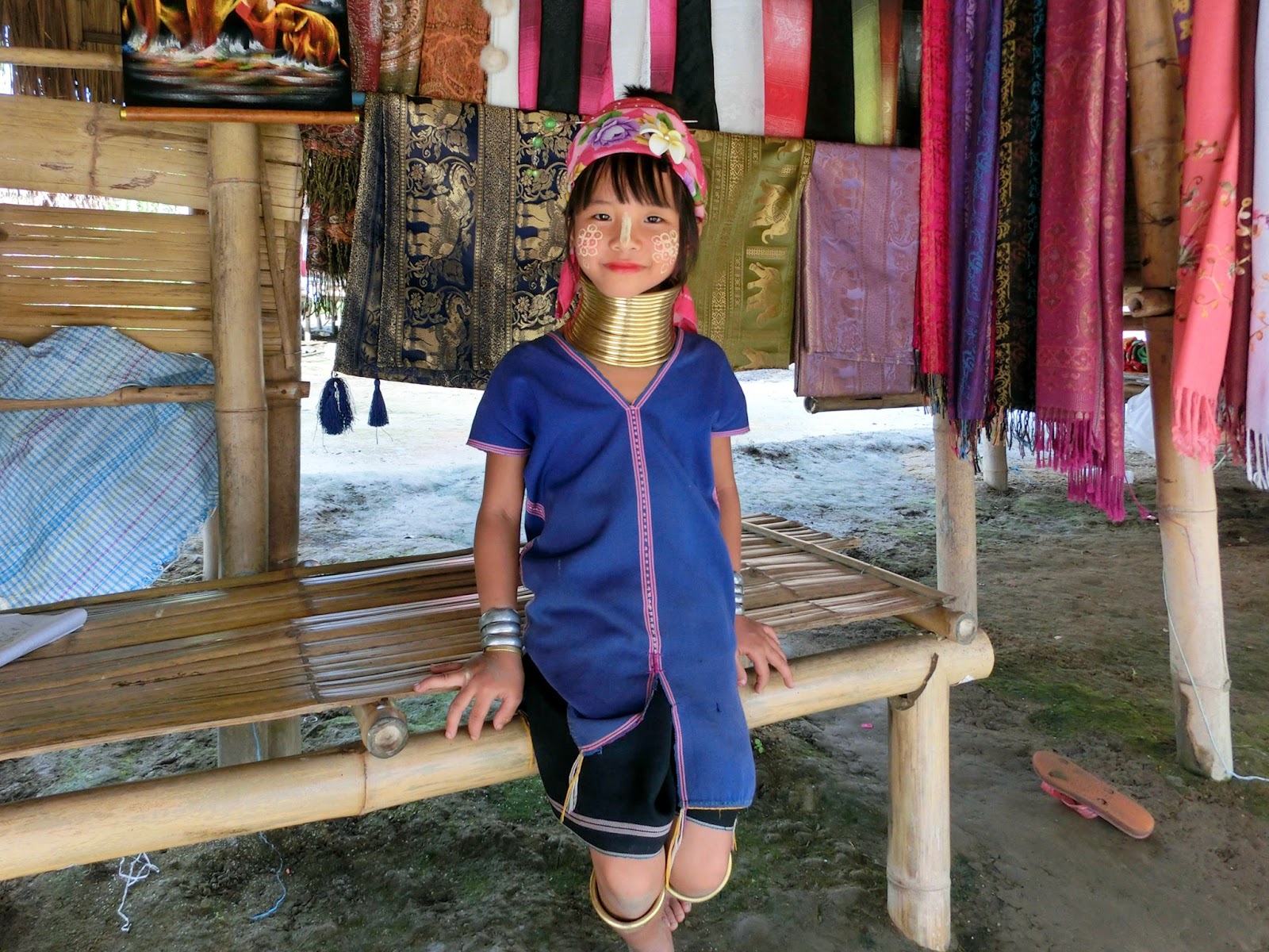 チェンマイ 首長族の村を訪れるツアー タイ語でタイ旅