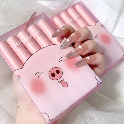 SET 5 THỎI SON KEM XINH XẮN MỀM MÔI - SILKYGIRL SET 5 THỎI SON KEM XINH XẮN MỀM MÔI - SILKYGIRL