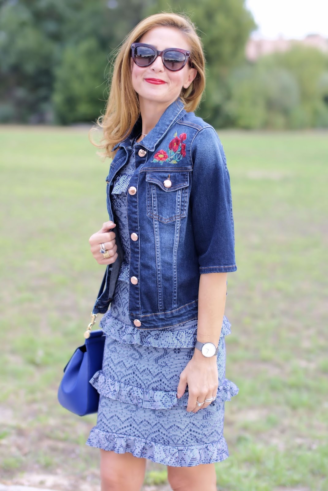 19 Light blue denim jacket outfits ideas