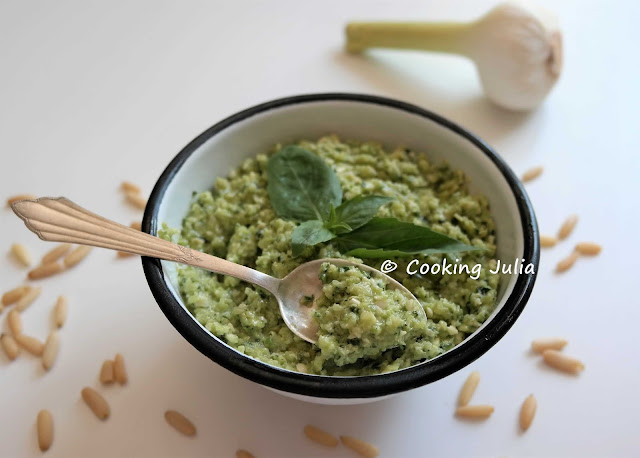 PESTO DE COURGETTES CRUES - Healthy Julia