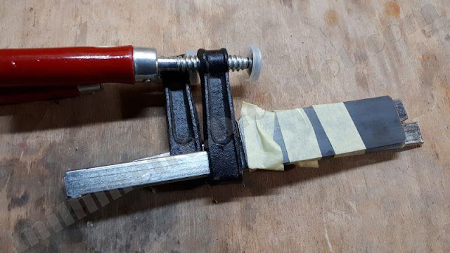 Morsetti per combinata (t-track clamps)