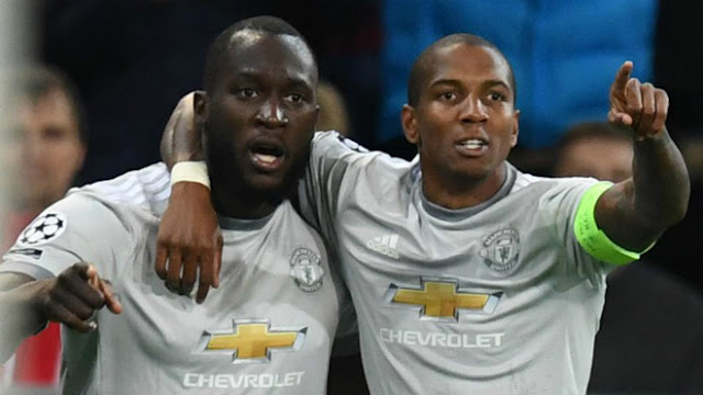 SAO MU chơi hơn 500 trận "đi đêm" với Inter: Dứt tình 9 năm, tái hợp Lukaku 2 SAO MU chơi hơn 500 trận "đi đêm" với Inter: Dứt tình 9 năm, tái hợp Lukaku 2