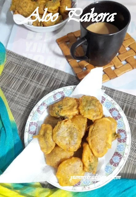 aloo-pakora-recipe-with-step-by-step-photos