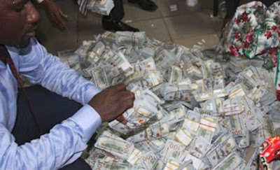 1a No one showed up in court to claim the Ikoyi Dollars at the forfeiture hearing