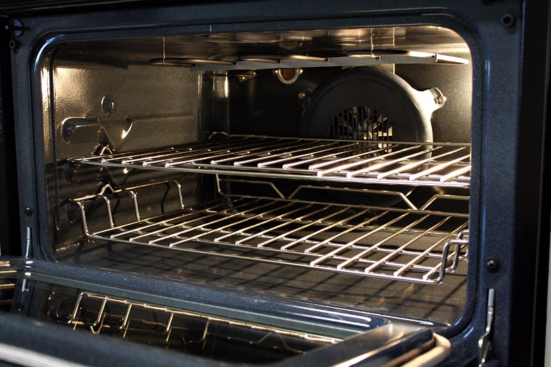 The Frigidaire Gallery Range Symmetry Double Oven {Chicken Nugget