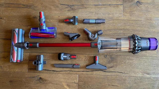 Dyson V11 Outsize Review