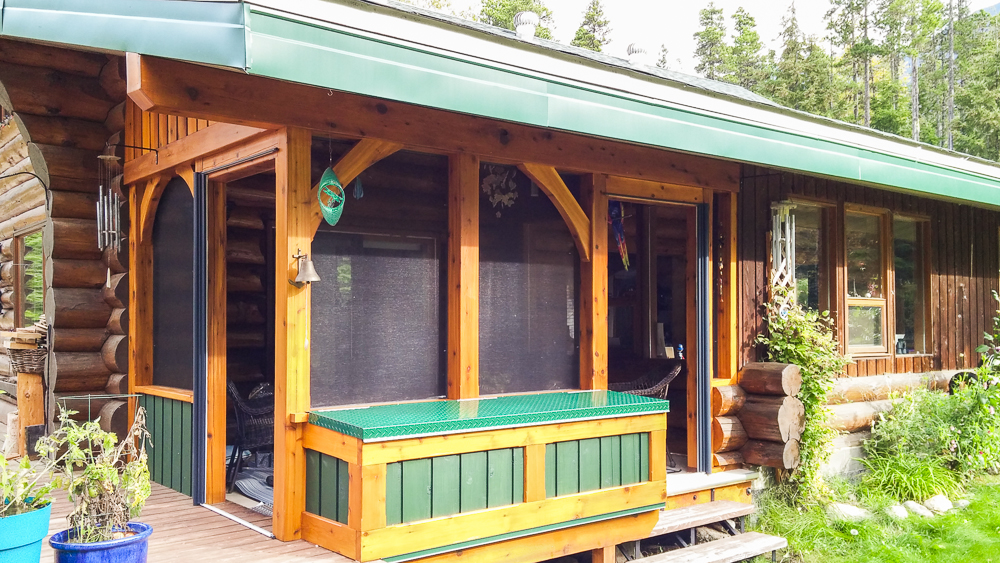 Timber Framed Screened in Porch | Hillier Timberworks