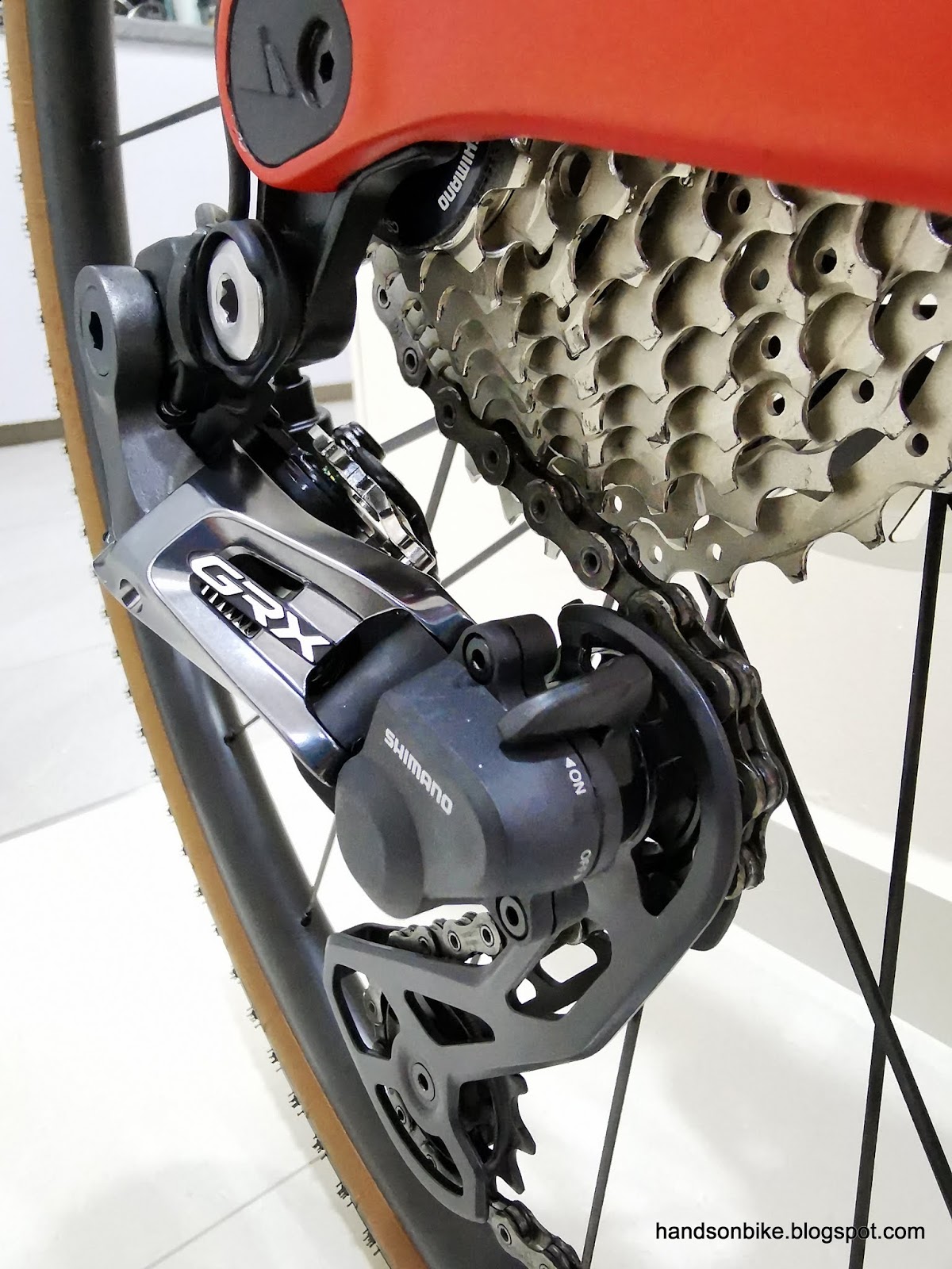 Hands On Bike Canyon Endurace GRX Rear Derailleur and Cassette