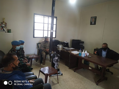 Satgas Yonmek XXIII-O/UNIFIL Berikan Donasi Kepada Masyarakat Tulin